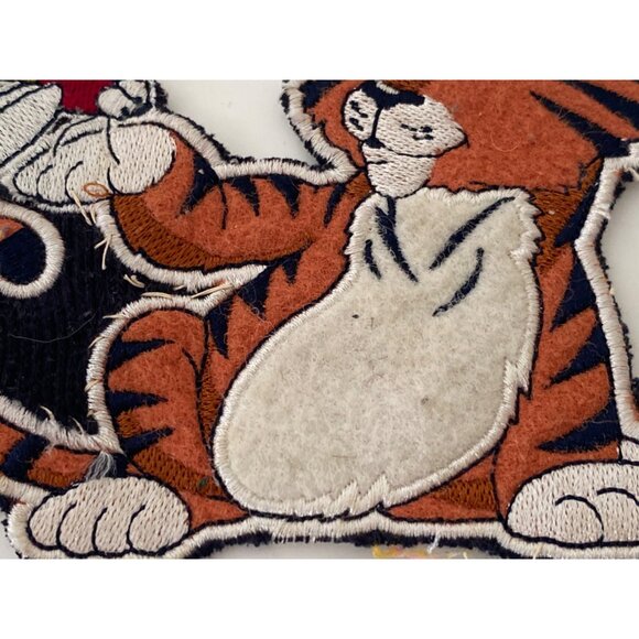 Tiger Dragon Fly Elephant Heart VTG Sew On Novelty Embroidered patches - Picture 3 of 9